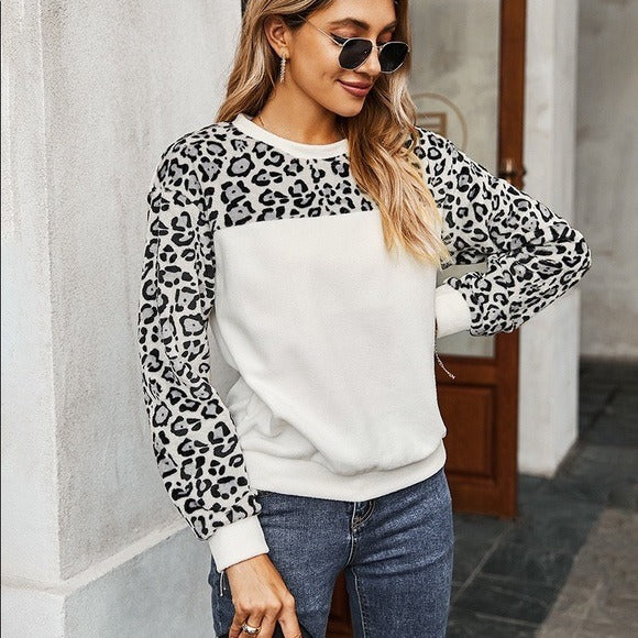 Leopard Print Fleece Sweatshirt White
